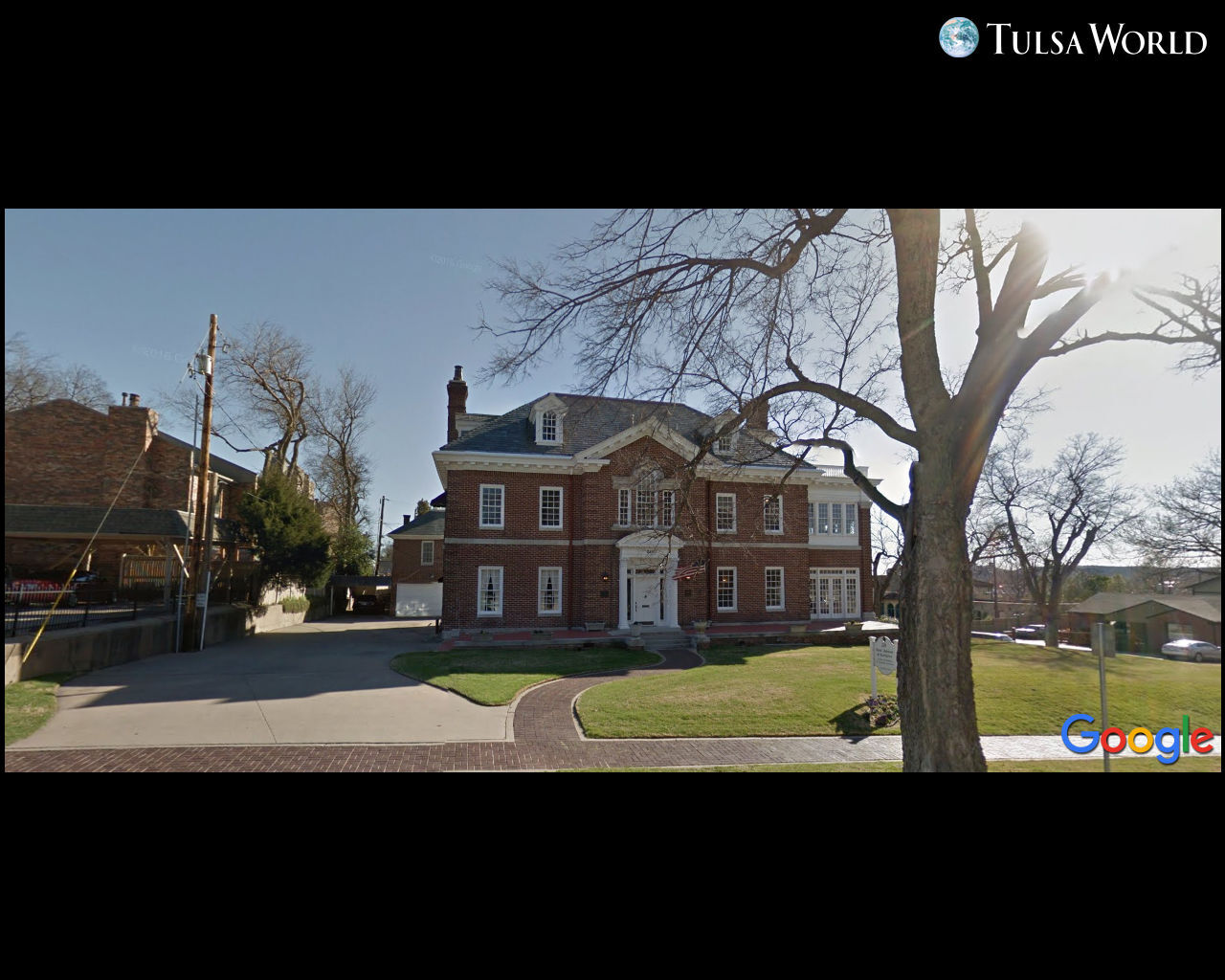 Moore Manor